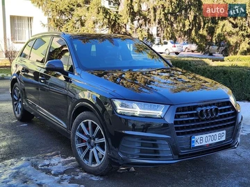 Авто Audi Q7 2017 № 8544850