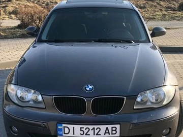 Авто BMW 1 Series 2005 № 8544903