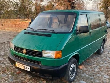Авто Volkswagen Transporter 2000 № 8544904
