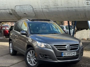 Авто Volkswagen Tiguan 2010 № 8545053