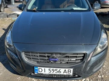 Авто Volvo V60 2011 № 8545055