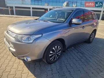 Авто Mitsubishi Outlander 2013 № 8545084