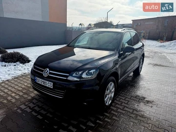 Авто Volkswagen Touareg 2013 № 8545120