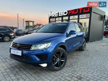 Авто Volkswagen Touareg 2015 № 8545126