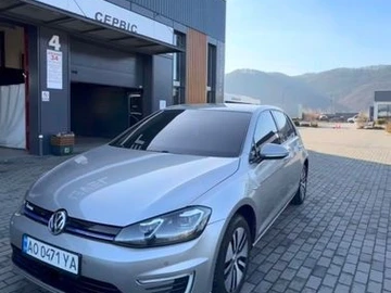 Авто Volkswagen E-Golf 2017 № 8545558