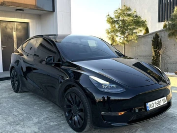 Авто Tesla Model Y 2021 № 8545623