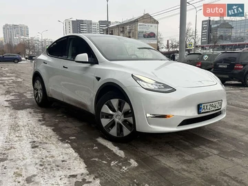 Авто Tesla Model Y 2021 № 8545642