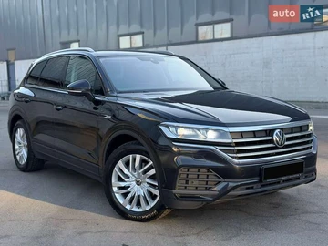 Авто Volkswagen Touareg 2021 № 8545676