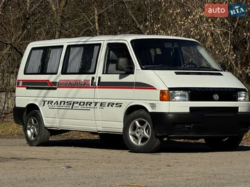 Авто Volkswagen Transporter 2000 № 8545726