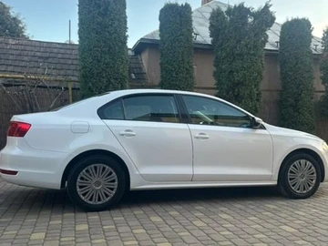 Авто Volkswagen Jetta 2012 № 8545749
