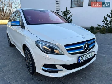 Авто Mercedes B-Class 2015 № 8546014