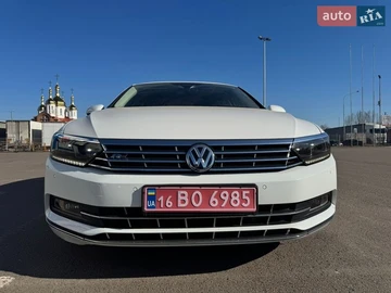 Авто Volkswagen Passat 2017 № 8546254