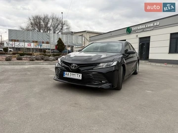 Авто Toyota Camry 2019 № 8546271