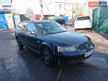 Авто Volkswagen Passat 1999 № 8546350