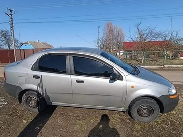 Авто Chevrolet Aveo 2005 № 8546362