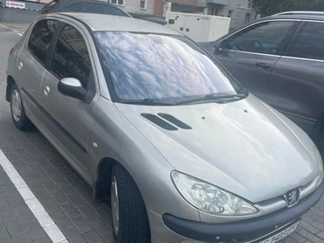 Авто Peugeot 206 2004 № 8546370
