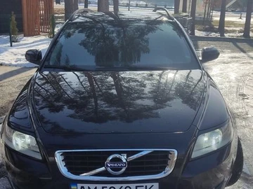 Авто Volvo V50 2008 № 8546610