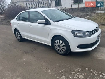 Авто Volkswagen Polo 2012 № 8546674