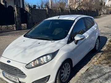 Авто Ford Fiesta 2015 № 8546737