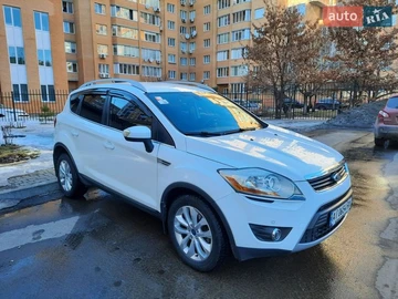 Авто Ford Kuga 2012 № 8546940