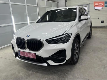 Авто BMW X1 2018 № 8547027
