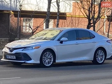 Авто Toyota Camry 2019 № 8547204