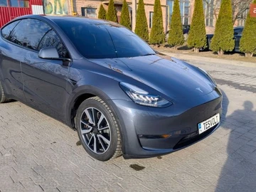 Авто Tesla Model Y 2023 № 8547210