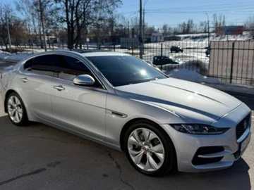 Авто Jaguar Xe 2019 № 8547212