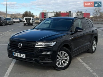 Авто Volkswagen Touareg 2019 № 8547224