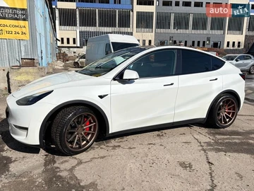 Авто Tesla Model Y 2022 № 8547229