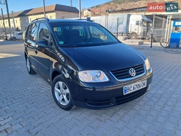 Авто Volkswagen Touran 2006 № 8547519