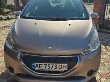 Авто Peugeot 208 2015 № 8547520