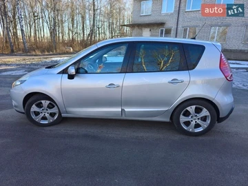 Авто Renault Scenic 2010 № 8547603