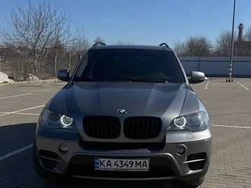Авто BMW X5 2010 № 8547766