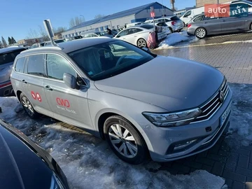 Авто Volkswagen Passat 2023 № 8547961