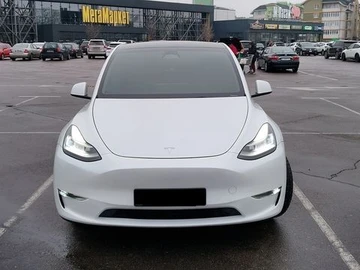 Авто Tesla Model Y 2023 № 8547984