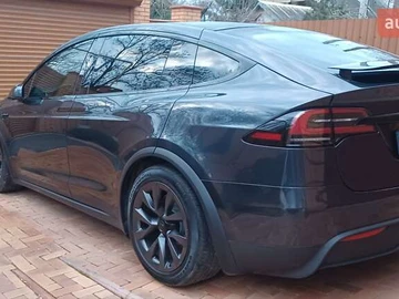 Авто Tesla Model X 2024 № 8548020