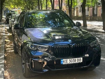Авто BMW X5 2022 № 8548087