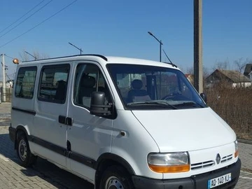 Авто Renault Master 2000 № 8548105