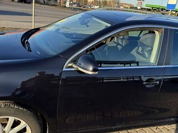 Авто Volkswagen Golf 2010 № 8548204