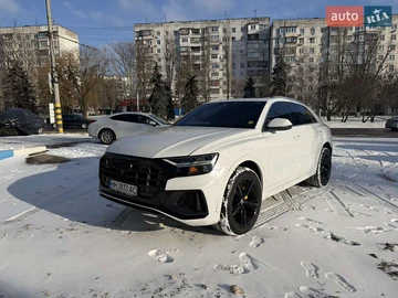 Авто Audi Q8 2019 № 8548237