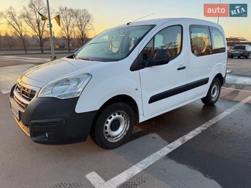 Авто Peugeot Partner 2017 № 8548280