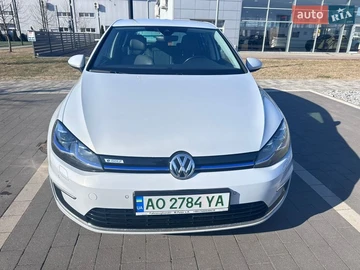 Авто Volkswagen E-Golf 2017 № 8548555