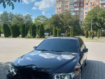 Авто BMW 7 Series 2004 № 8548605
