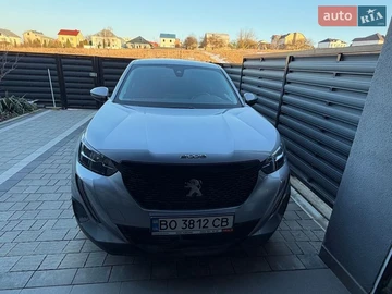 Авто Peugeot 2008 2020 № 8548750