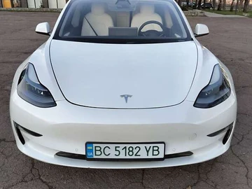 Авто Tesla Model 3 2021 № 8548755