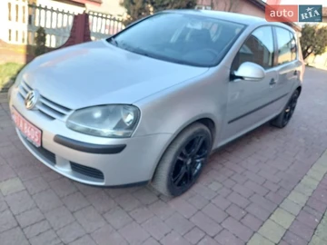 Авто Volkswagen Golf 2004 № 8548903