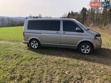 Авто Volkswagen Multivan 2012 № 8549105