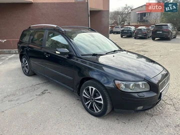 Авто Volvo V50 2006 № 8549155