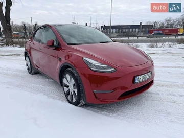 Авто Tesla Model Y 2022 № 8549396